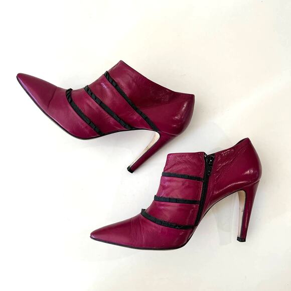Tibi New York Heeled Bootie Size 7.5 Fuschia Pink Purple Black Ruffle - Picture 3 of 13